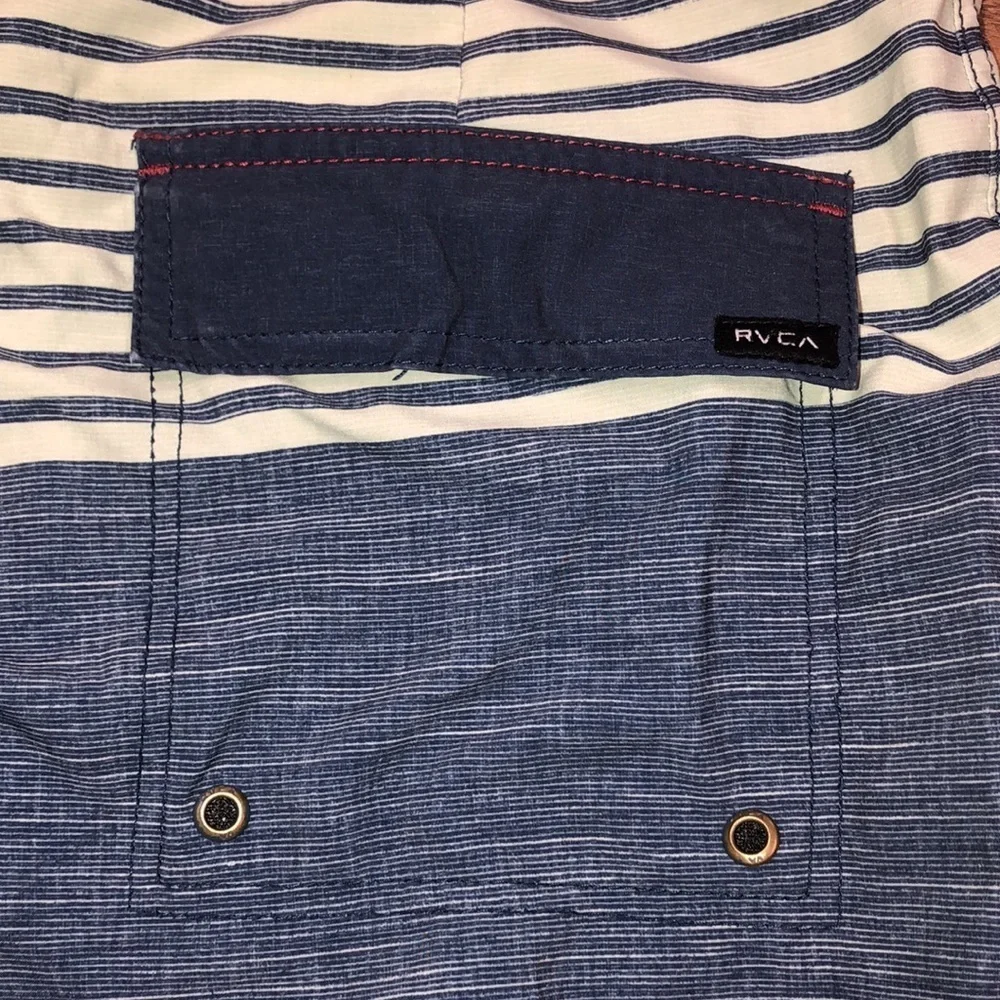 RVCA mens striped board/swim trunks/shorts size 29
